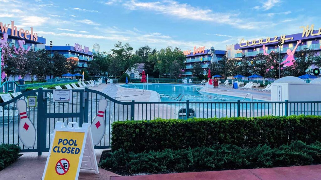 Pop Century Pool - Disney Plan Trip
