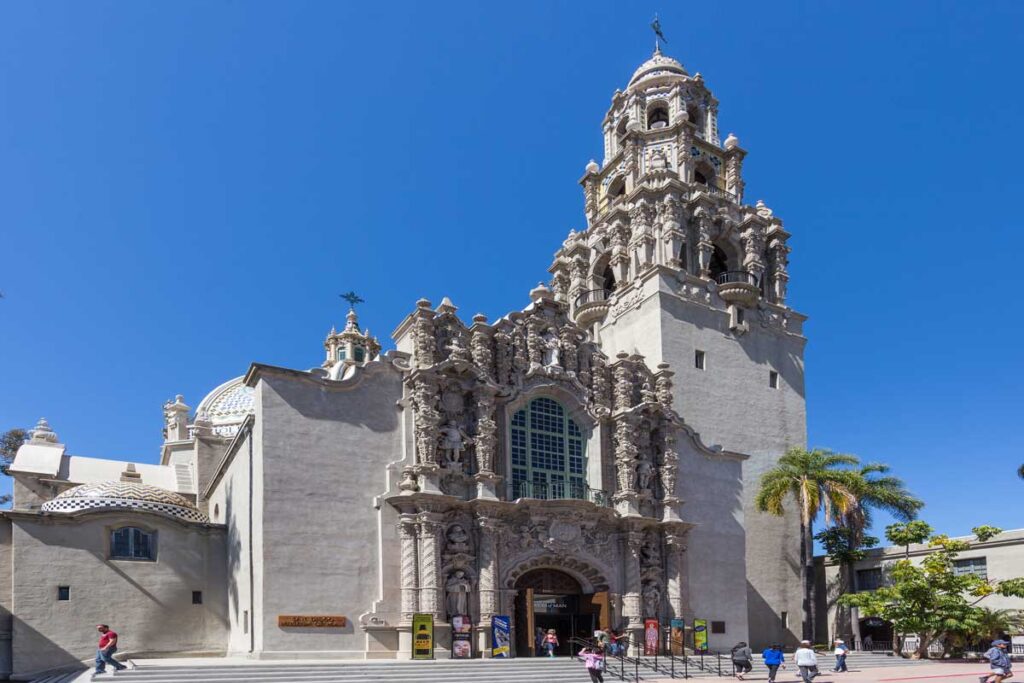 California Building, San Diego, Churrigueresque architecture