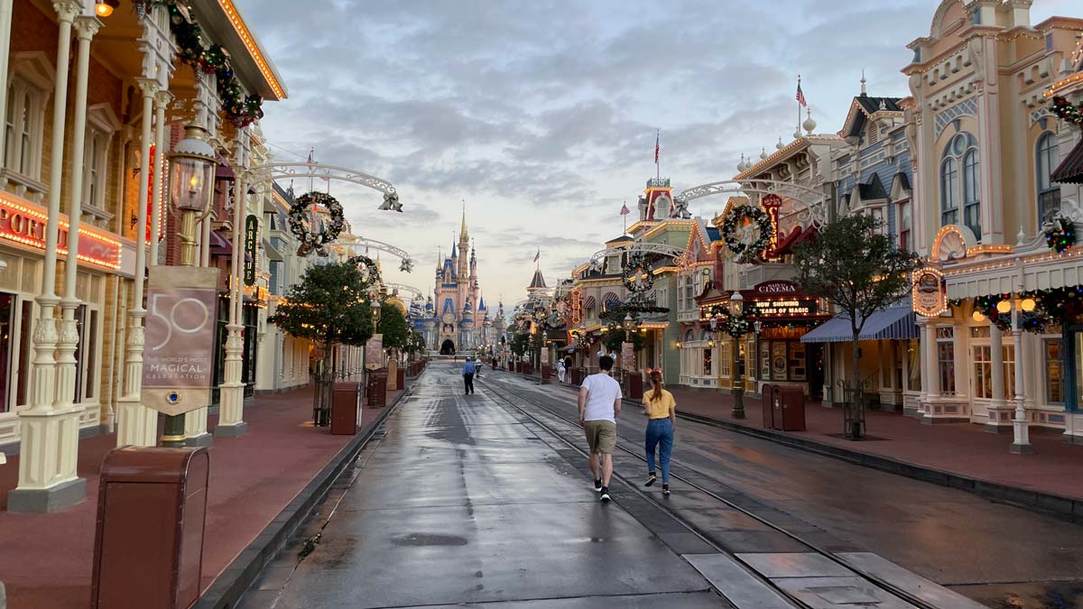 You are currently viewing Magic Kingdom Trip Report – F 12/2/2022 (Pt. 1)